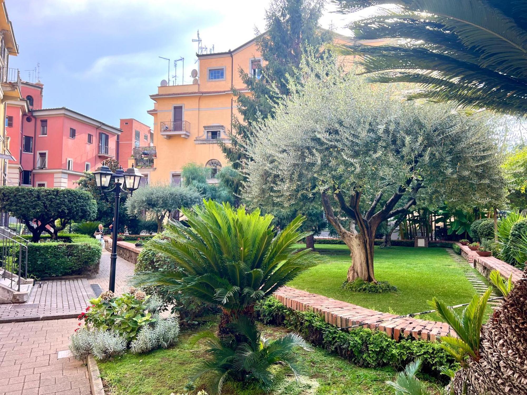 The Stylish At Ponte Milvio Rom